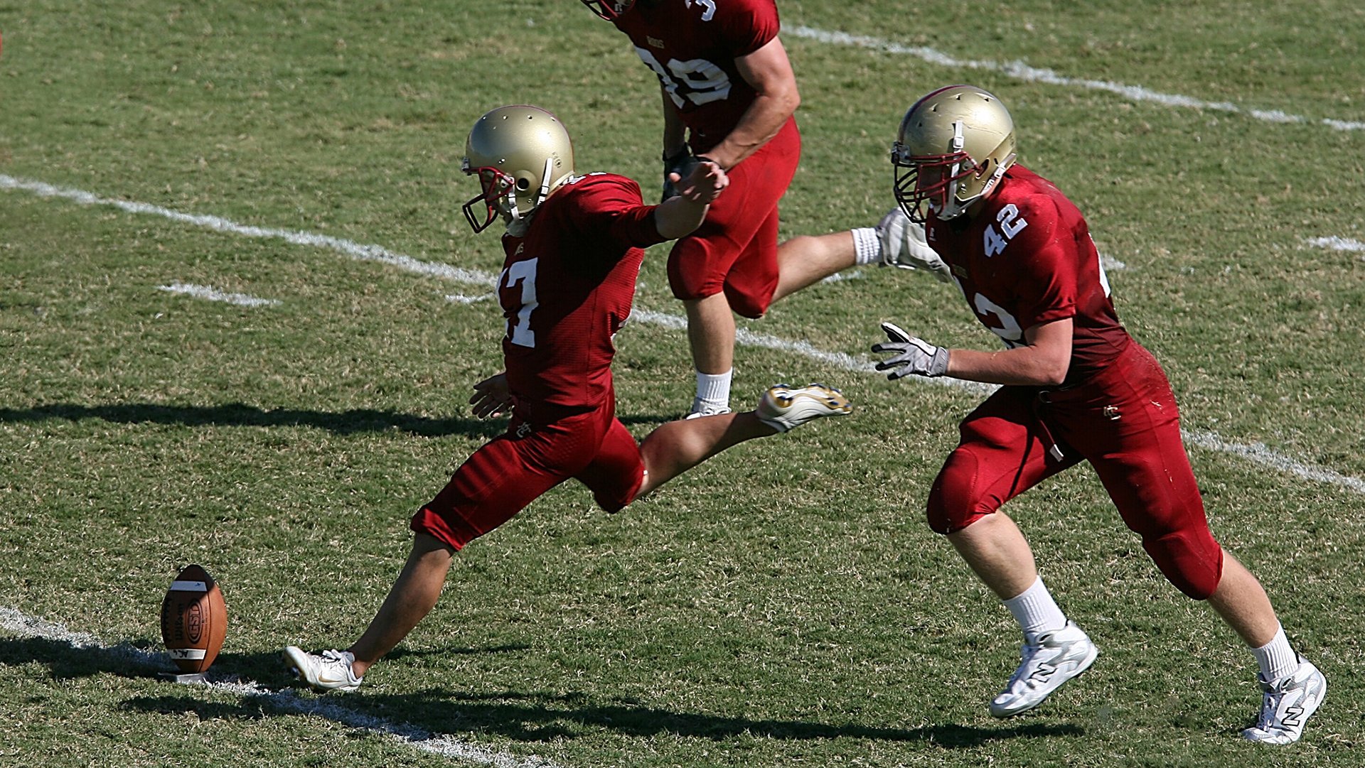 赛事媒体报道:用镜头记录每一刻精彩,记者用镜头记录